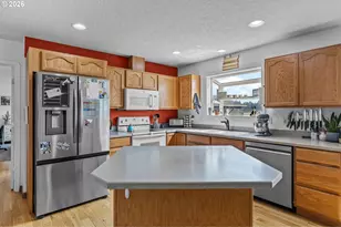 2085 SE Sagebrush Dr, Madras, OR 97741 - Photo 6