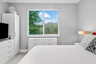 723 SW 49th Dr, Gresham, OR 97080 - Photo 20