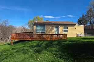 55725 Church Ave, Tygh Valley, OR 97063 - Photo 4