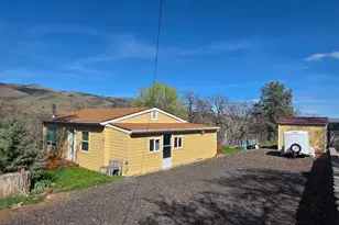 55725 Church Ave, Tygh Valley, OR 97063 - Photo 1