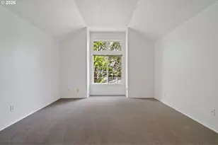 5710 Southwood Dr, Lake Oswego, OR 97035 - Photo 18