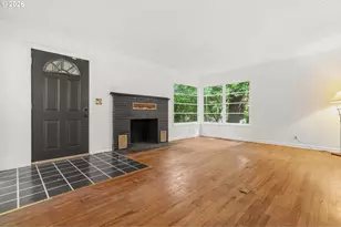 7575 SW Greenwood Dr, Portland, OR 97223 - Photo 4
