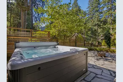 26630 E Roberts Rd, Welches, OR 97067 - Photo 30