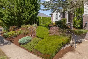 3423 NW Glenridge Dr, Corvallis, OR 97330 - Photo 4