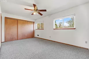 4201 Barrett Dr, Hood River, OR 97031 - Photo 16