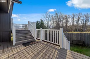 4201 Barrett Dr, Hood River, OR 97031 - Photo 32