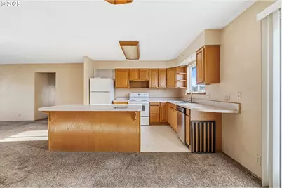 4201 Barrett Dr, Hood River, OR 97031 - Photo 22