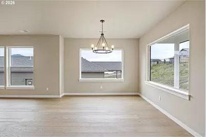 941 Sand Pines Ave, Sutherlin, OR 97479 - Photo 10