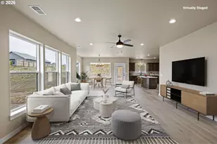 941 Sand Pines Ave, Sutherlin, OR 97479 - Photo 6