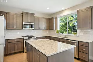 37999 Juniper St, Sandy, OR 97055 - Photo 10