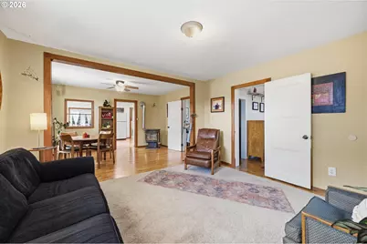 1275 SE Jefferson St, Dallas, OR 97338 - Photo 6