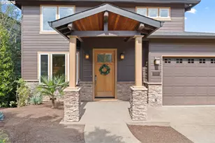 5033 SW Texas St., Portland, OR 97219 - Photo 4