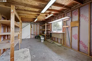 2421 Kincaid St, Eugene, OR 97405 - Photo 28