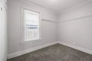 2421 Kincaid St, Eugene, OR 97405 - Photo 16