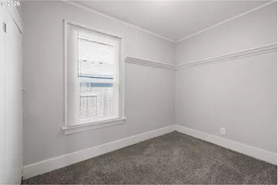 2421 Kincaid St, Eugene, OR 97405 - Photo 16