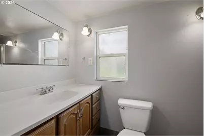 2421 Kincaid St, Eugene, OR 97405 - Photo 22