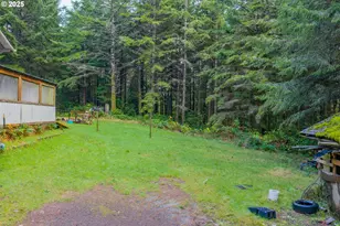 62299 Crown Point Rd, Coos Bay, OR 97420 - Photo 8