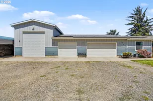 2999 Buena Crest Ln NE, Salem, OR 97303 - Photo 6
