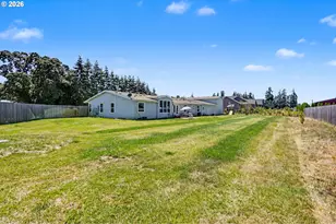 2999 Buena Crest Ln NE, Salem, OR 97303 - Photo 34