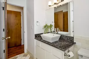 6551 SW Taylors Ferry Rd, Portland, OR 97223 - Photo 20