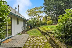 6551 SW Taylors Ferry Rd, Portland, OR 97223 - Photo 44