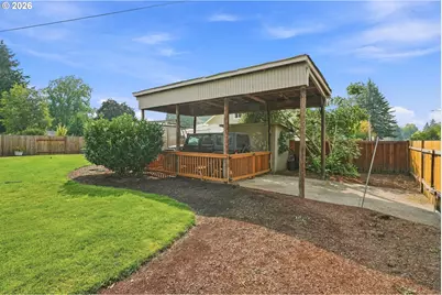 992 Travis Ave, Eugene, OR 97404 - Photo 38