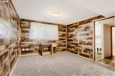 7025 SW Hoodview Pl, Beaverton, OR 97008 - Photo 10