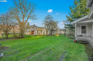 6026 SE 84th Ave, Portland, OR 97266 - Photo 8