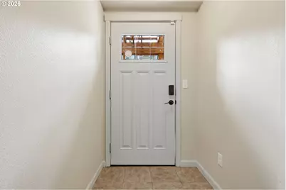 10525 NE Cedar Falls Loop, Hillsboro, OR 97006 - Photo 8