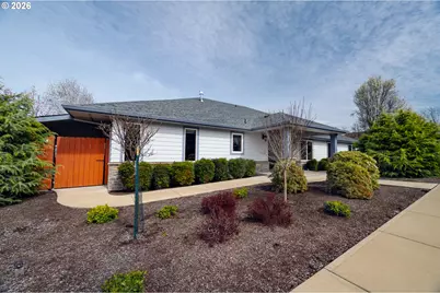 1115 Skookum Dr, Silverton, OR 97381 - Photo 2