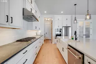 2625 Satter St, West Linn, OR 97068 - Photo 8