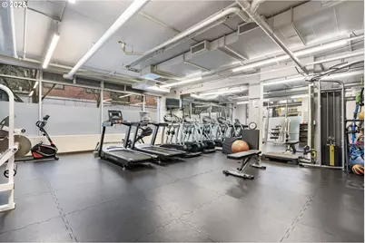 1125 NW 9th Ave #526, Portland, OR 97209 - Photo 22