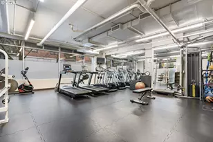 1125 NW 9th Ave, Portland, OR 97209 - Photo 22