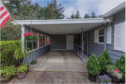 1600 Rhododendron Dr #405, Florence, OR 97439 - Photo 4