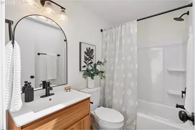 10214 N Midway Ave, Portland, OR 97203 - Photo 14