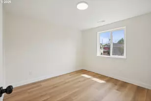 10214 N Midway Ave, Portland, OR 97203 - Photo 16