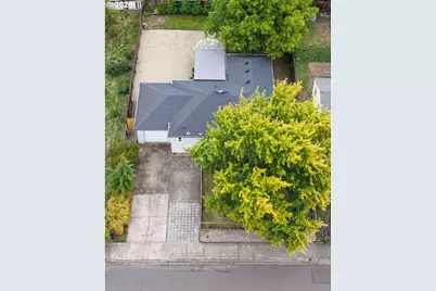 1835 City View St, Eugene, OR 97405 - Photo 32