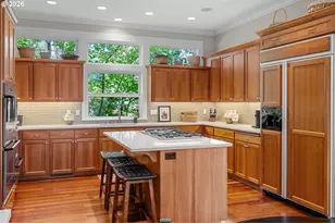 14261 Uplands Dr, Lake Oswego, OR 97034 - Photo 16