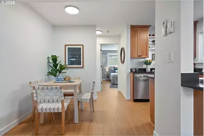 8682 N Willamette Blvd, Portland, OR 97203 - Photo 16