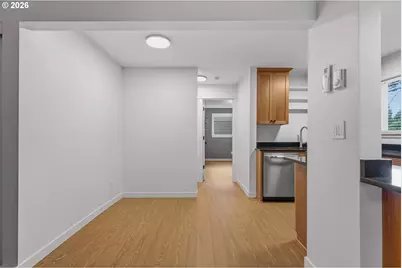 8682 N Willamette Blvd, Portland, OR 97203 - Photo 22