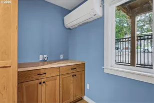 8682 N Willamette Blvd, Portland, OR 97203 - Photo 18