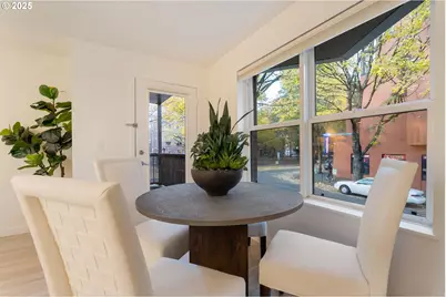 1500 SW Park Ave #104, Portland, OR 97201 - Photo 8