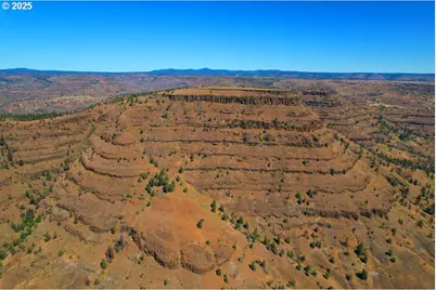 45469 Wall Creek Rd, Monument, OR 97864 - Photo 24