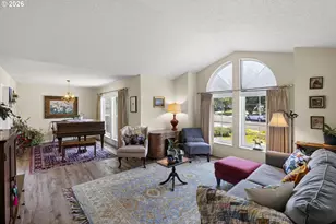 938 Hood View Ct, Hood River, OR 97031 - Photo 4