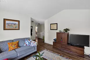 938 Hood View Ct, Hood River, OR 97031 - Photo 6