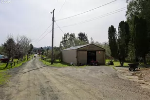 515 Rugh Ln, Lakeside, OR 97449 - Photo 26