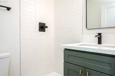 99 NE 78th Ave, Portland, OR 97213 - Photo 28