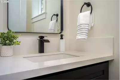 99 NE 78th Ave, Portland, OR 97213 - Photo 16