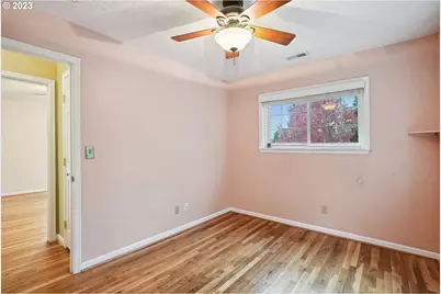 350 NE 61st Ave, Portland, OR 97213 - Photo 14