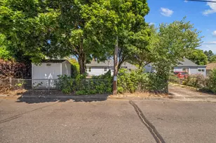 6144 N Willamette Blvd, Portland, OR 97203 - Photo 26